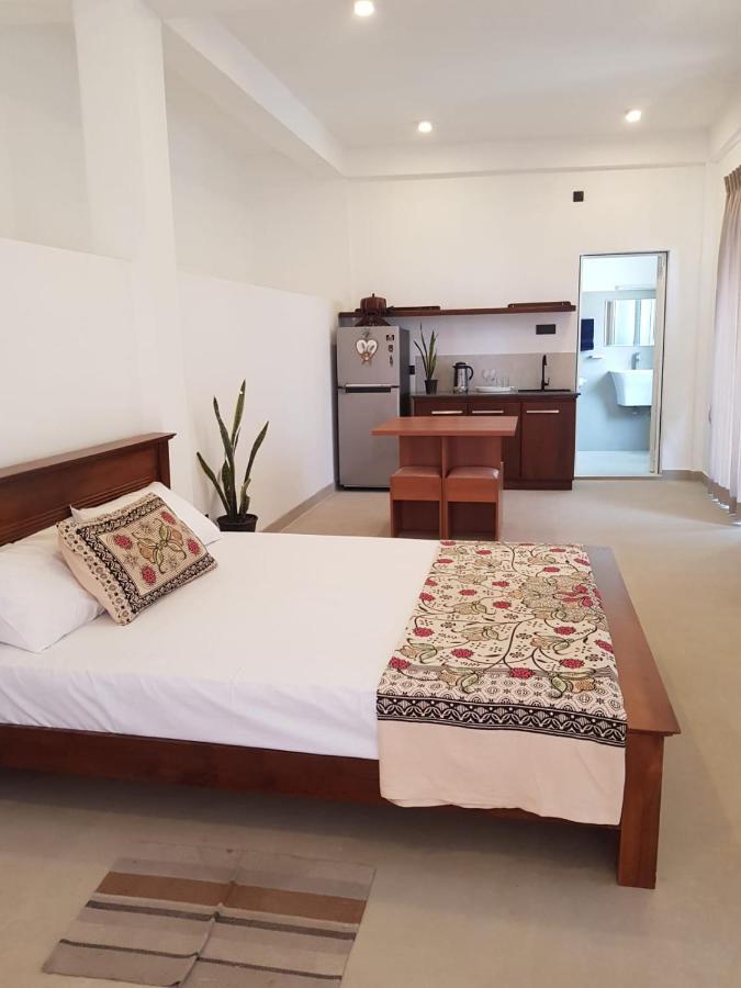 Pearl'S Homestay มาตาเล ภายนอก รูปภาพ