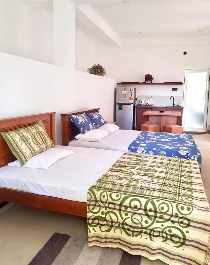 Pearl'S Homestay มาตาเล ภายนอก รูปภาพ