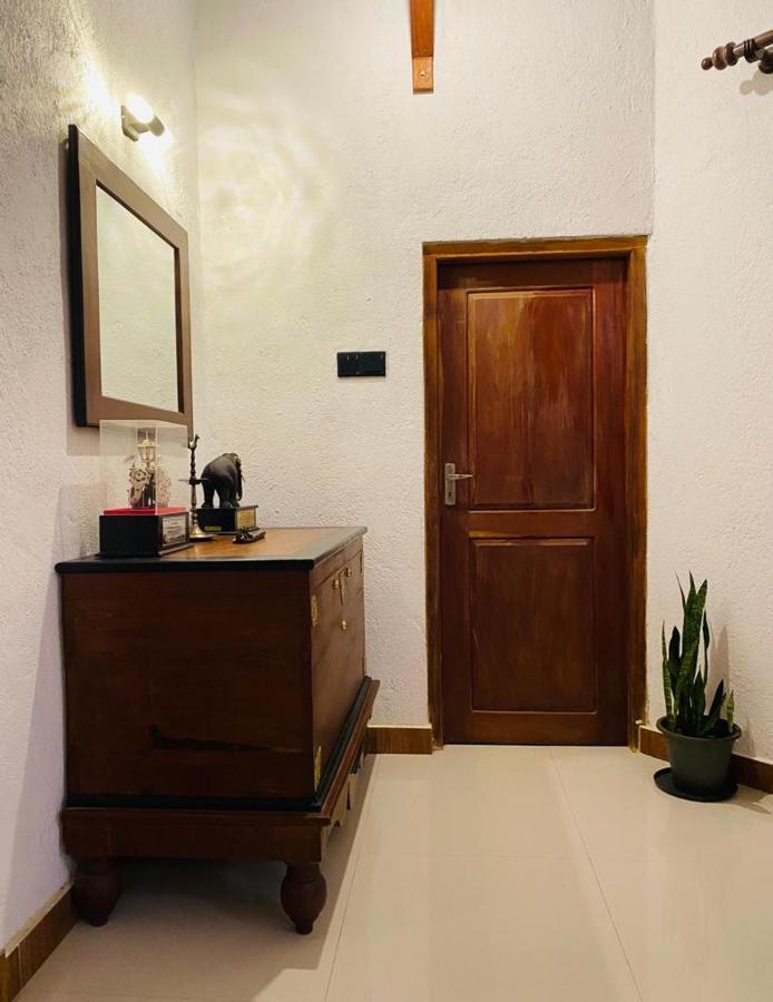 Pearl'S Homestay มาตาเล ภายนอก รูปภาพ