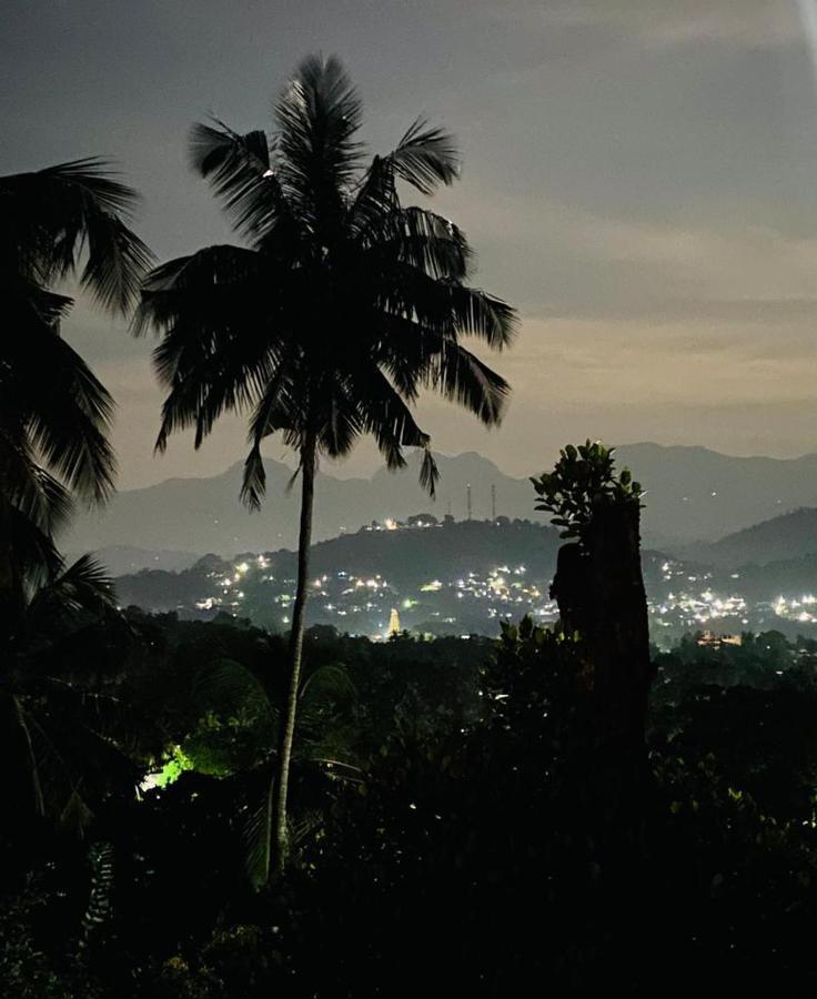 Pearl'S Homestay มาตาเล ภายนอก รูปภาพ